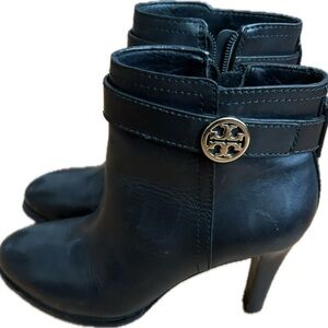 Tory Burch Size 5.5 Black Booties